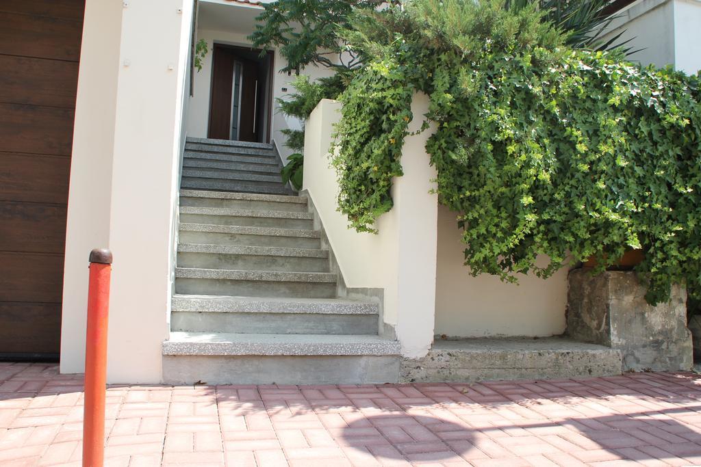 فندق Yankov'S House سوزوبول المظهر الخارجي الصورة